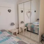 F3 Mezzanine Avec Piscine, Clim, Proche Et Centre - 4 Pers. - Fr-1-559-35 * Palavas-les-Flots